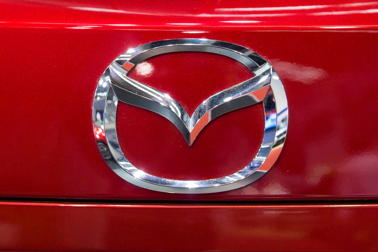Čeprav ni največja, se Mazda uspešno kosa z velikimi
